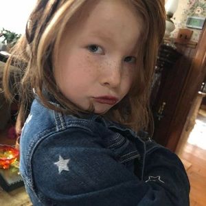 Meet your Posher, Karon